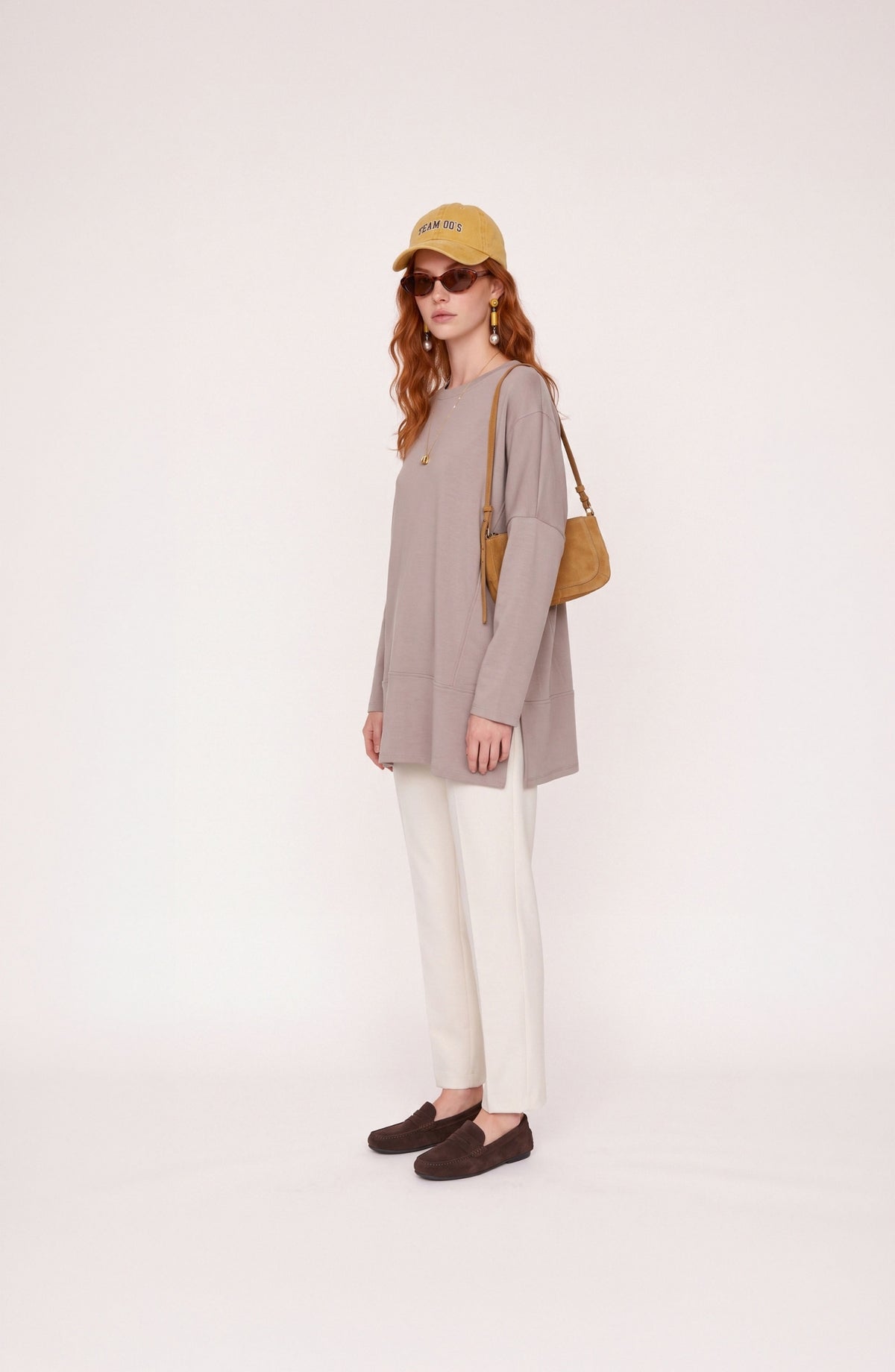 Parçalı Yırtmaçlı Oversize Taş Sweatshirt