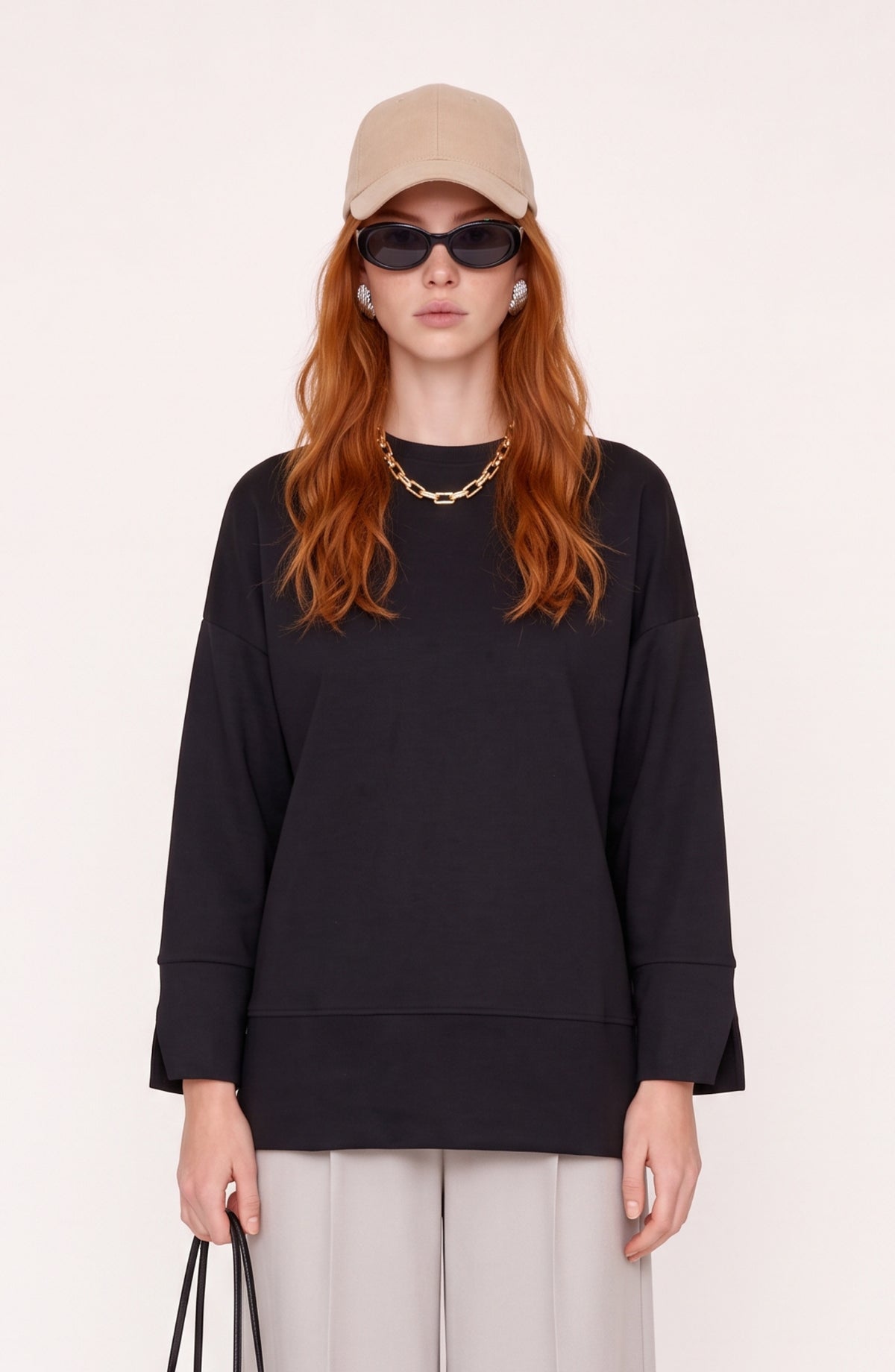 Kol Yırtmaçlı Siyah Viskon Basic Sweatshirt