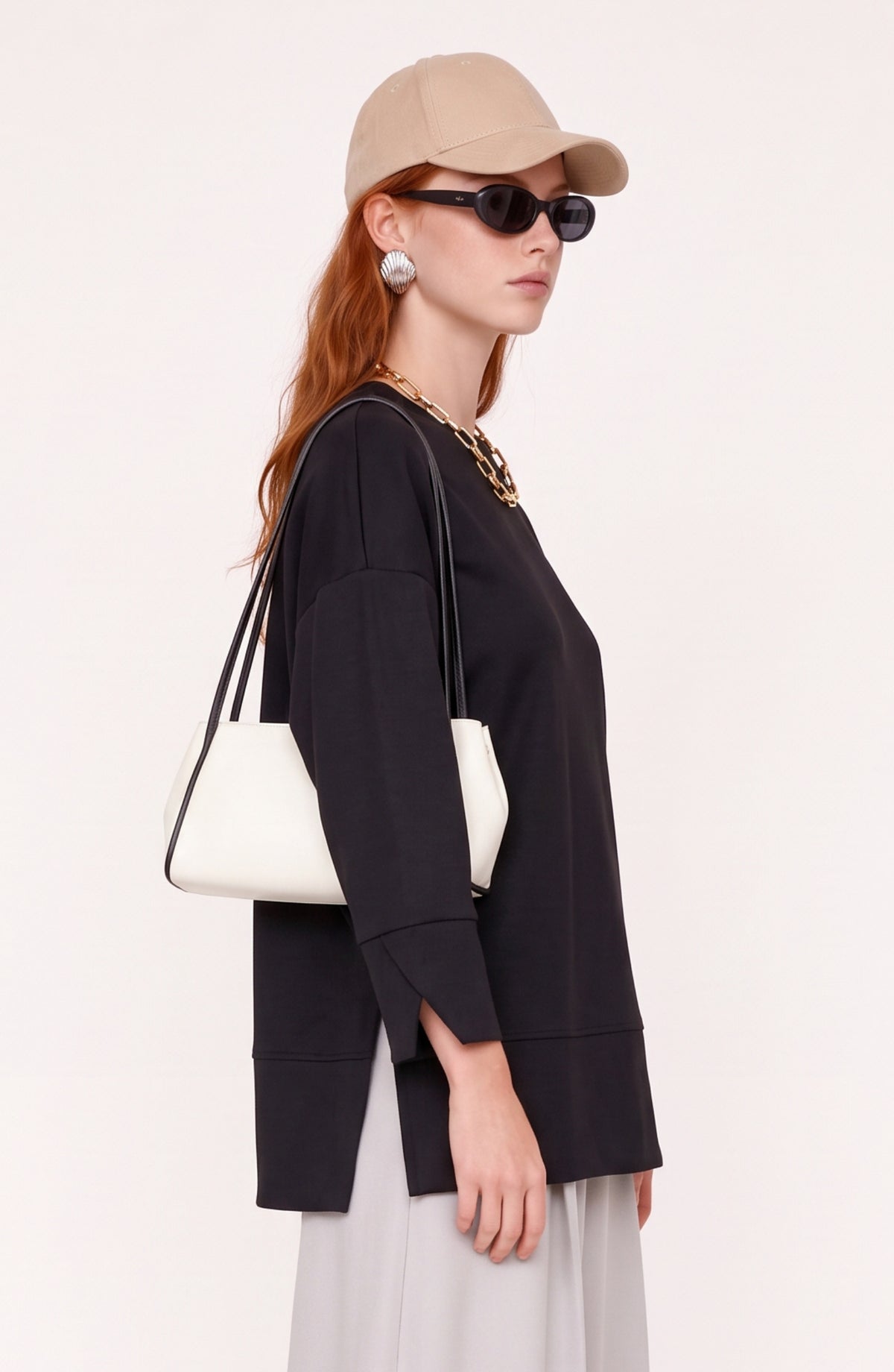 Kol Yırtmaçlı Siyah Viskon Basic Sweatshirt