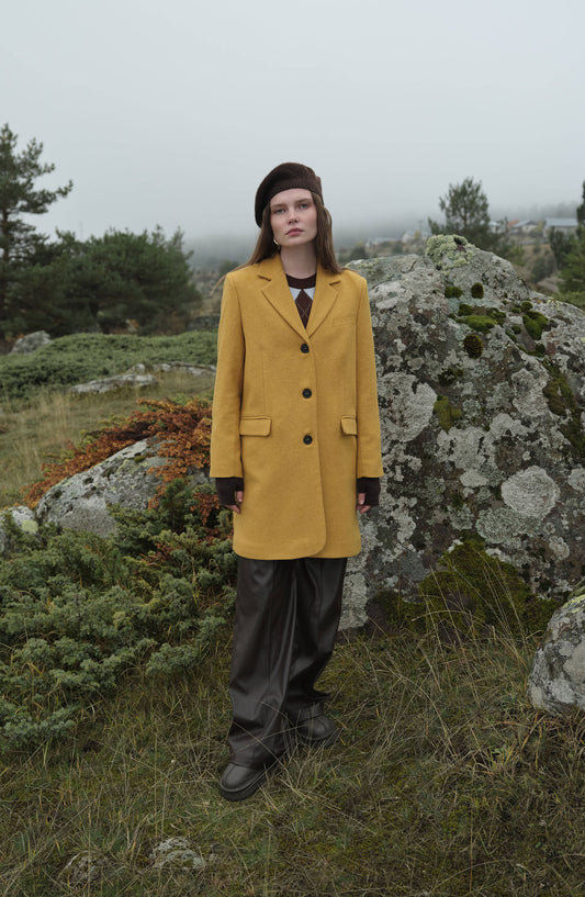 Yırtmaçlı Hardal Kaşe Ceket Kaban