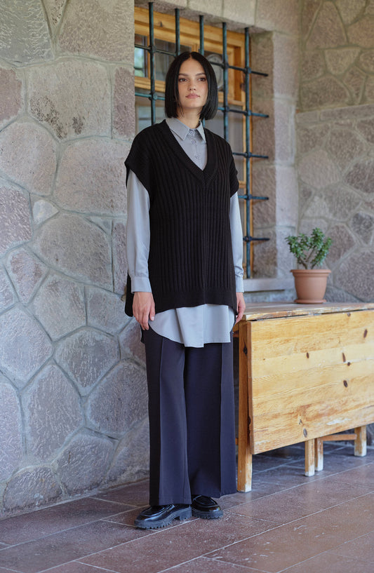 V Yaka Fitilli Siyah Triko Süveter