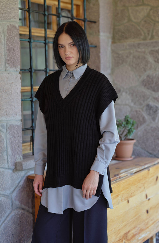 V Yaka Fitilli Siyah Triko Süveter