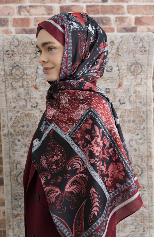 Hibisca Siyah Bordo Etnik Desenli Şal