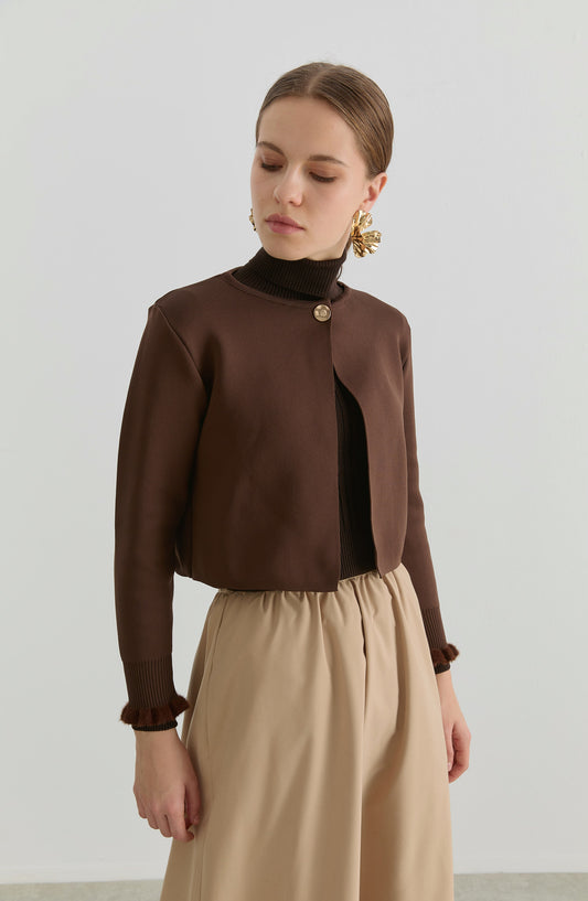 Gold Düğmeli Kahverengi Kısa Triko Ceket Hırka