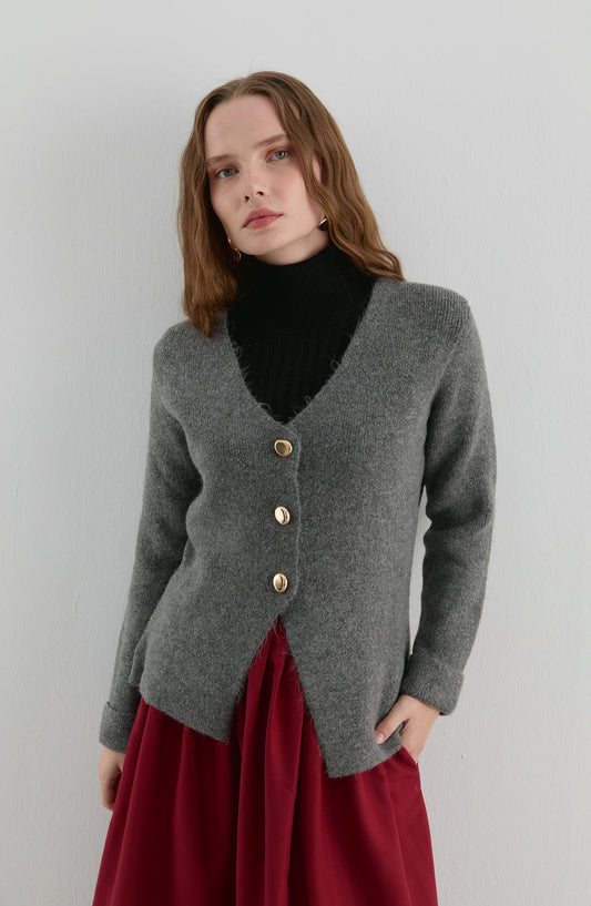 Gold Düğmeli Antrasit Yumoş Triko Hırka