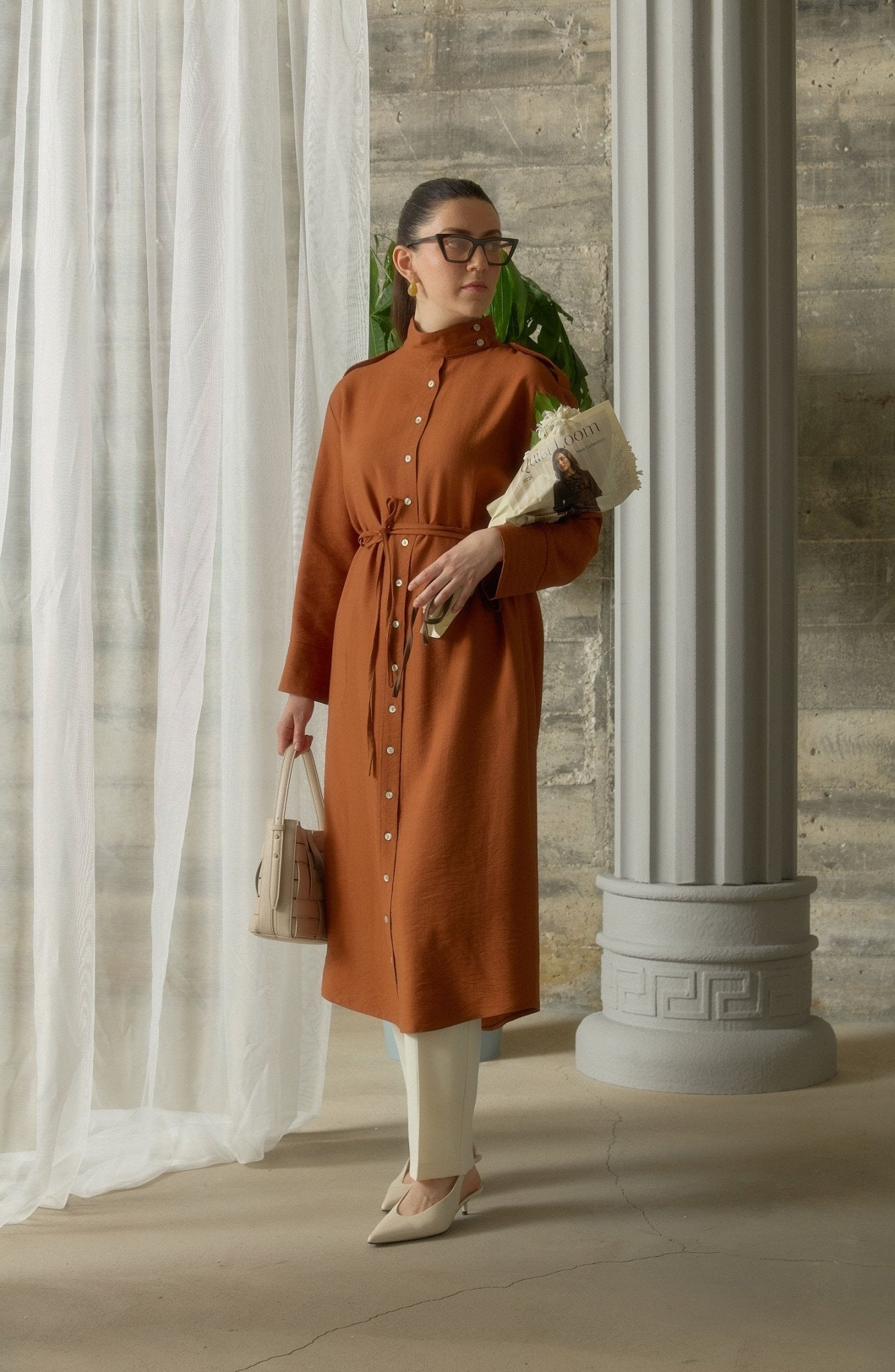 Apoletli Dik Yaka Maksi Tunik Gömlek Barrel Fit Pantolon Kombin 🧡 - Fatma Atasoy