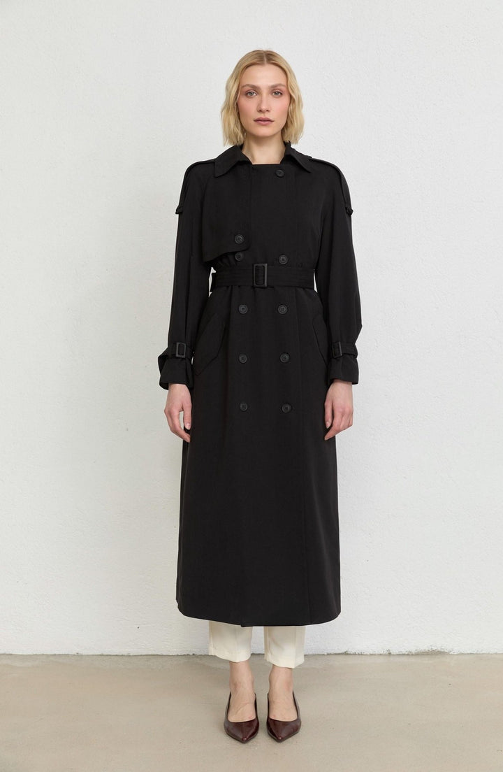 Apoletli Siyah Oversize Trençkot - Fatma Atasoy