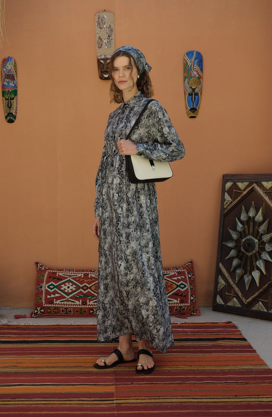 Bağlamalı Siyah Animal Desenli Viskon Elbise - Fatma Atasoy