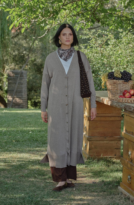 Basic Maksi Sütlü Kahve Merserize Triko Hırka - Fatma Atasoy