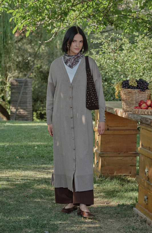 Basic Maksi Sütlü Kahve Merserize Triko Hırka - Fatma Atasoy