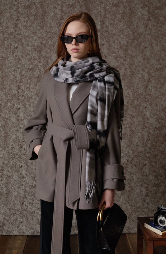 Batik Desenli Siyah Yün Püsküllü Şal - Fatma Atasoy