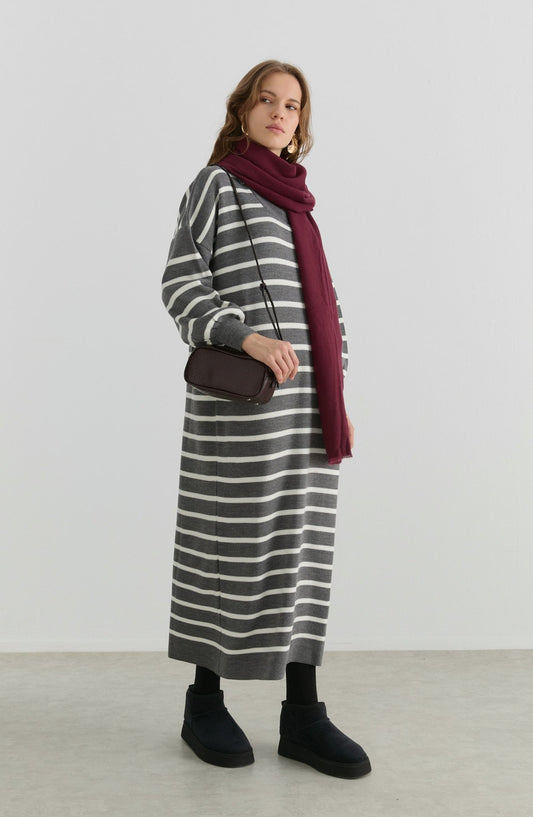 Çizgili Gri Triko Elbise - Fatma Atasoy