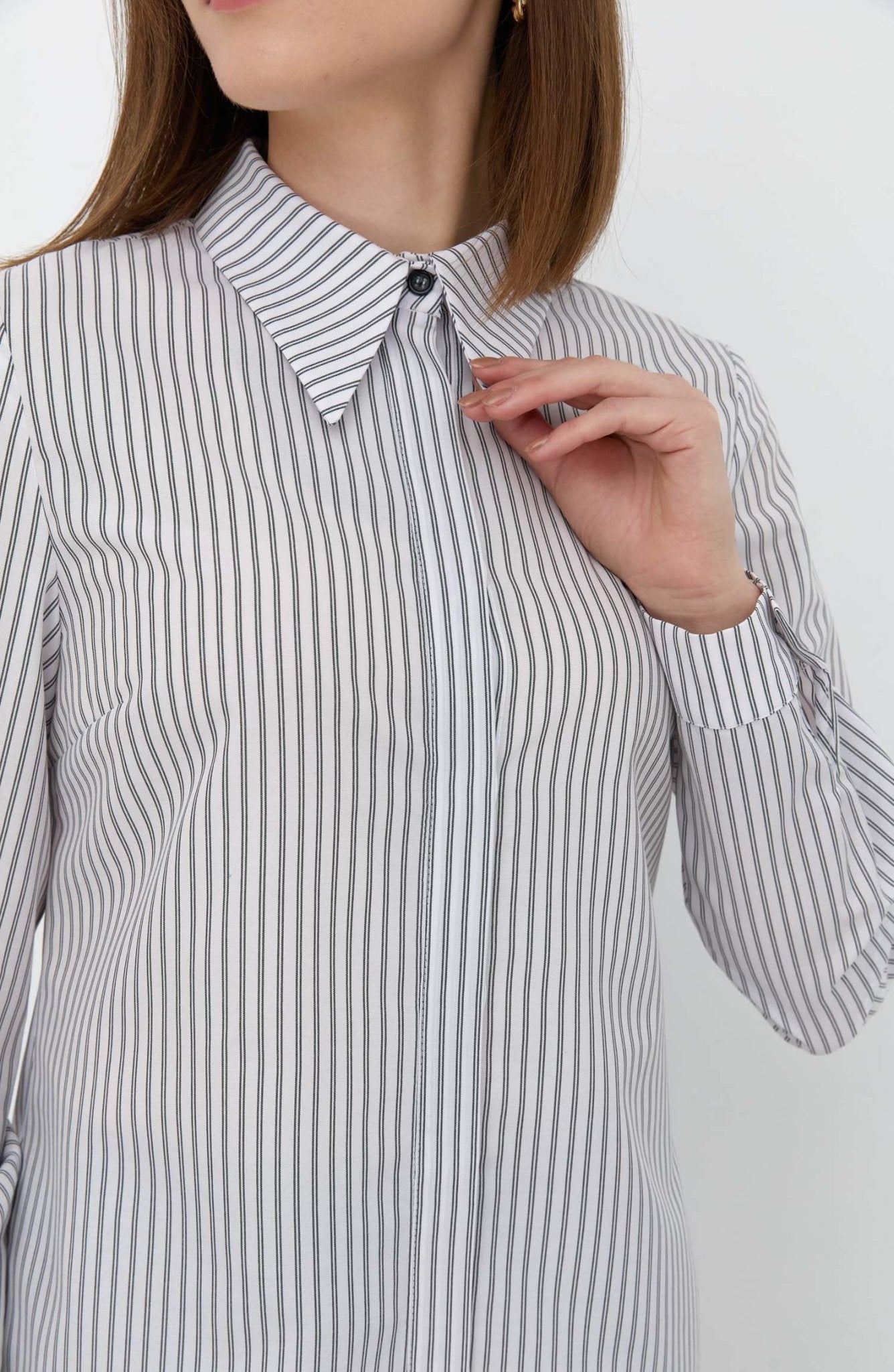 Fit Çizgili Midi Basic Beyaz Gömlek - Fatma Atasoy