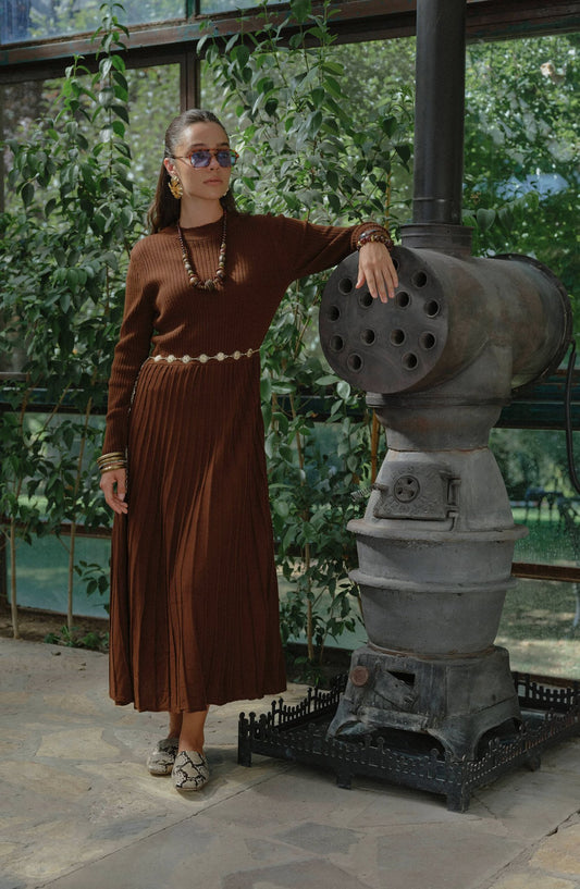 Fitilli Pileli Kahverengi Triko Elbise - Fatma Atasoy