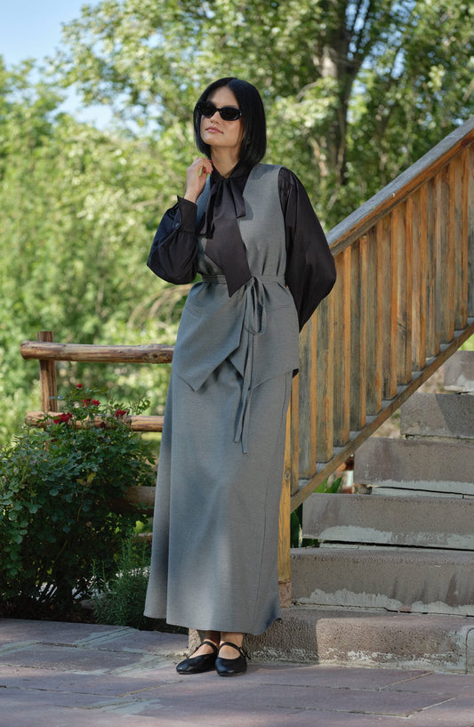 Gabardin Bağlamalı Gri Yelek Etek Takım - Fatma Atasoy