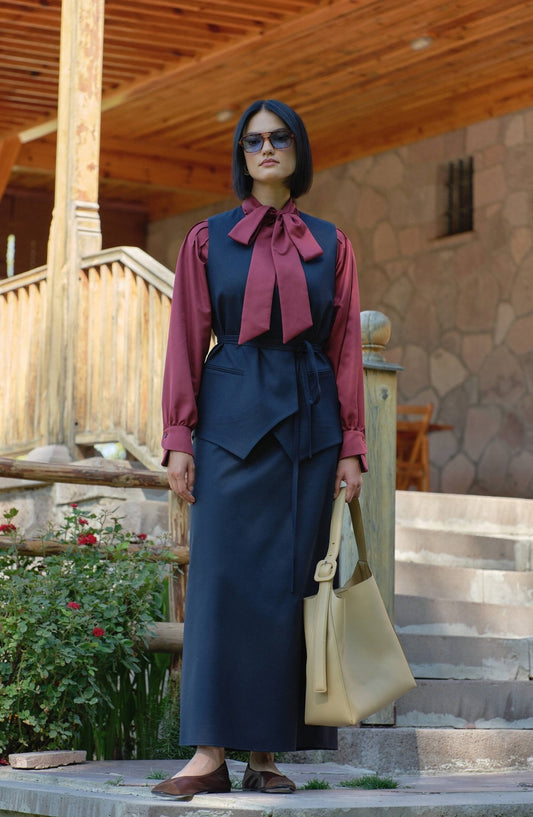Gabardin Bağlamalı Lacivert Yelek Etek Takım - Fatma Atasoy