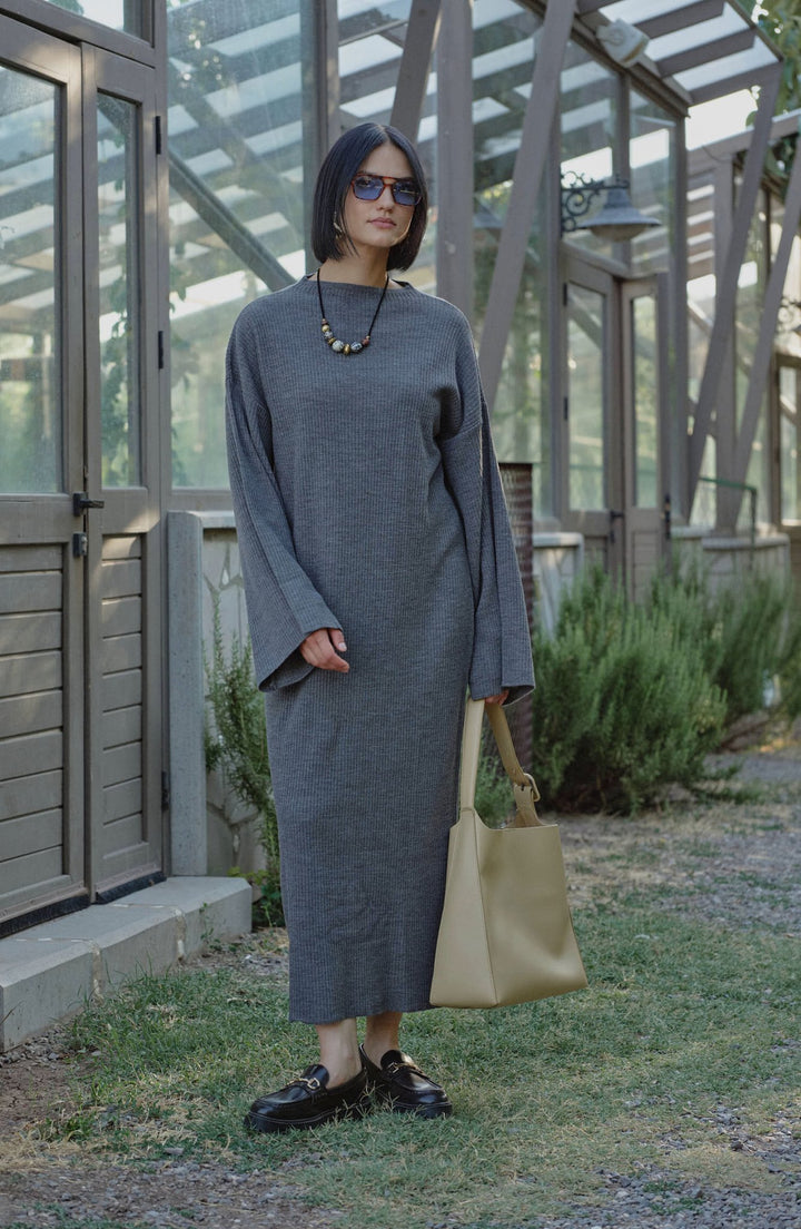 Geniş Kollu Fitilli Gri Triko Elbise - Fatma Atasoy