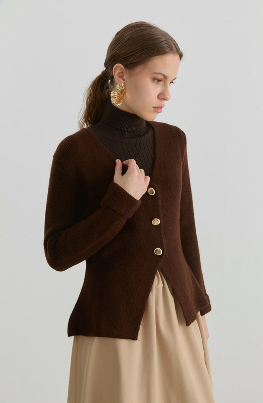 Gold Düğmeli Acı Kahve Yumoş Triko Hırka - Fatma Atasoy