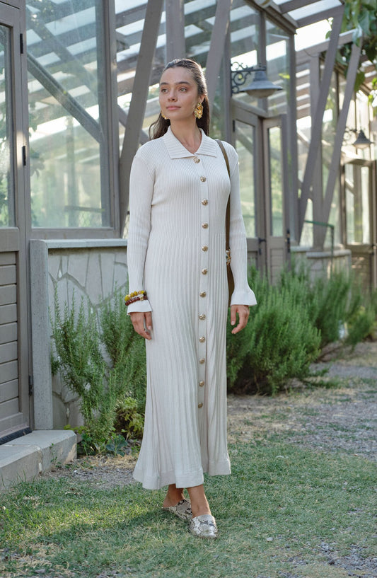 Gold Düğmeli Ekru Fitilli Merserize Triko Elbise - Fatma Atasoy