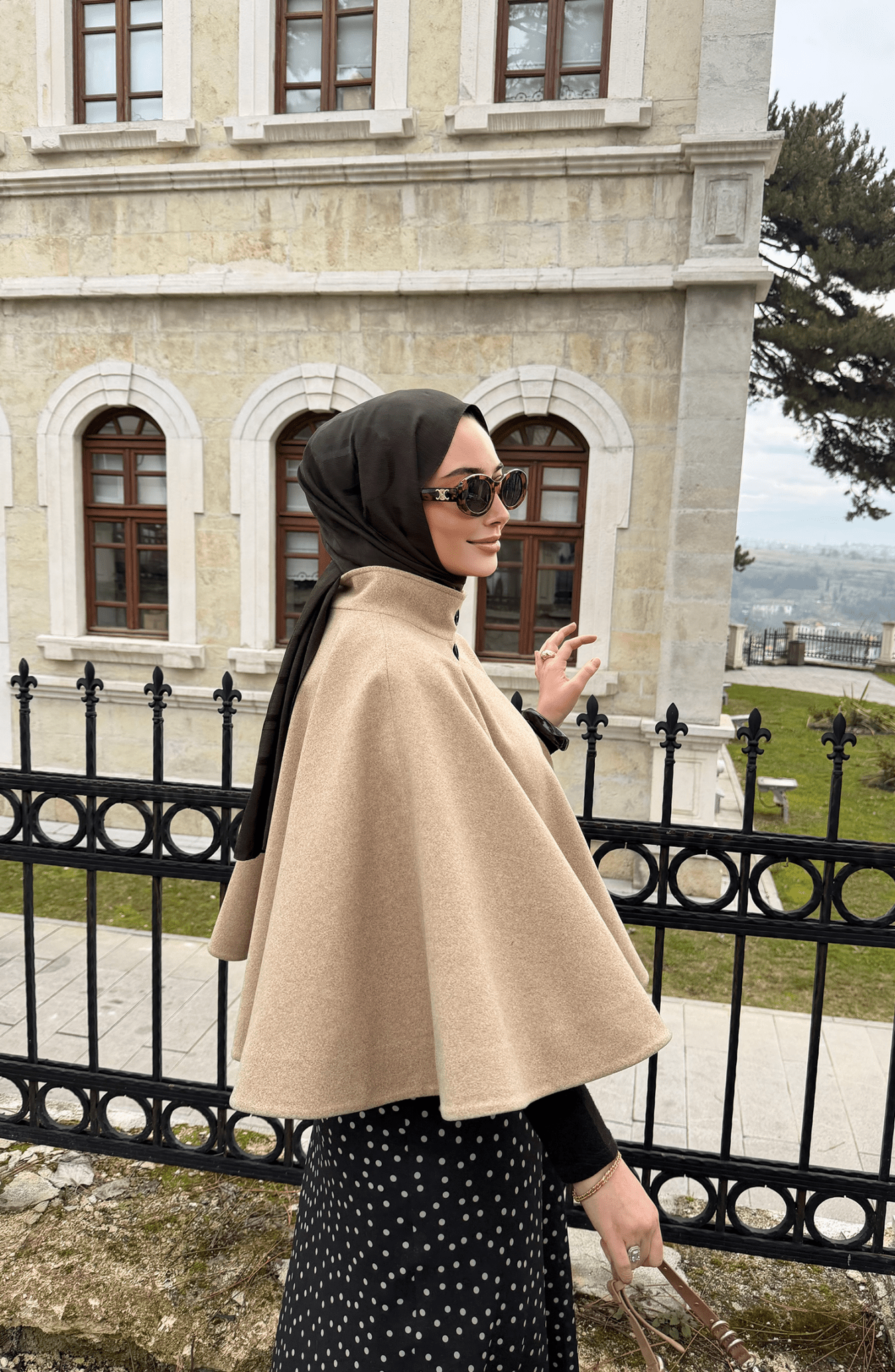 Kaşe Taş Pelerin Panço - Fatma Atasoy