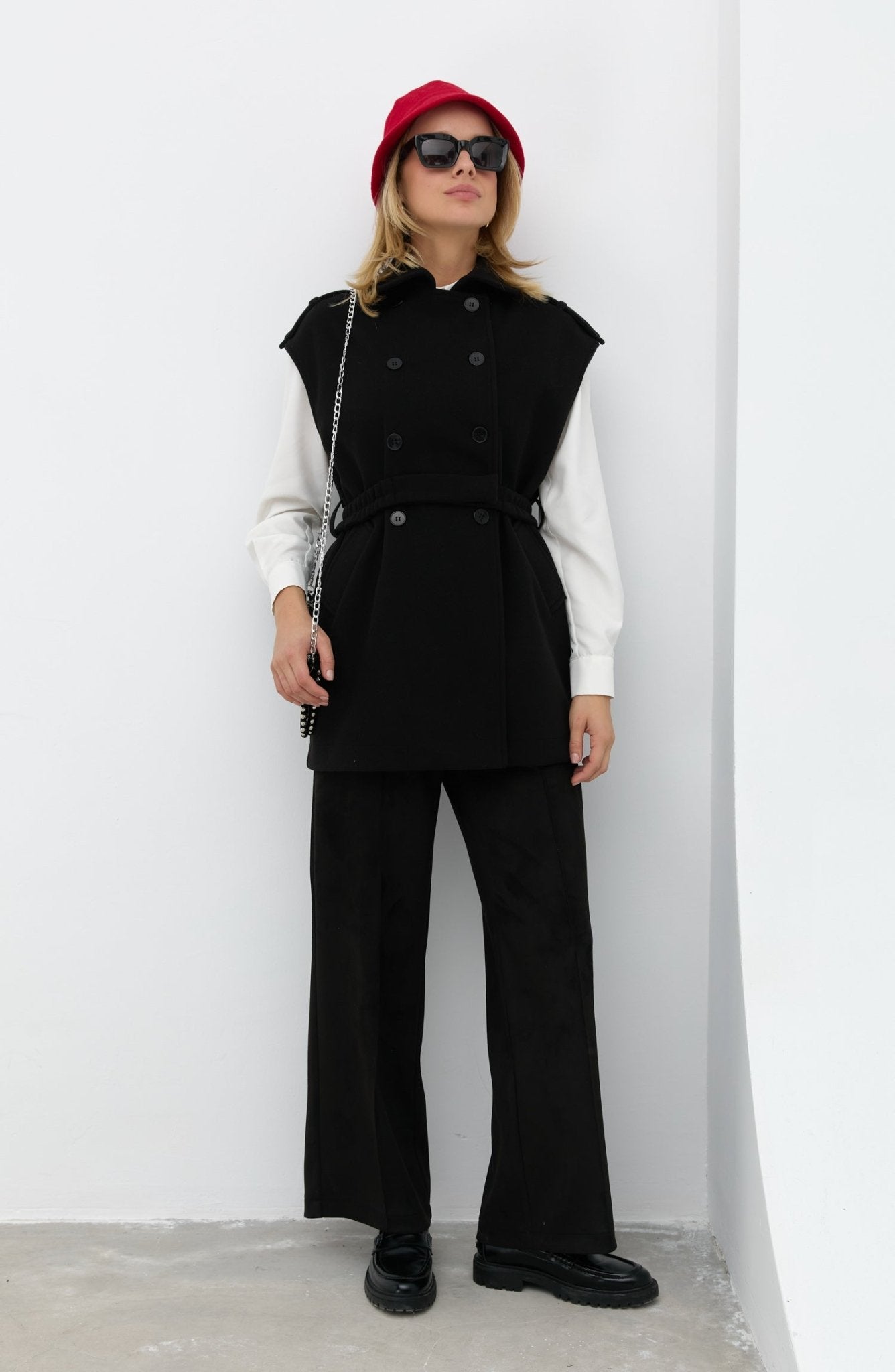 Kemerli Kaşe Oversize Siyah Midi Yelek - Fatma Atasoy