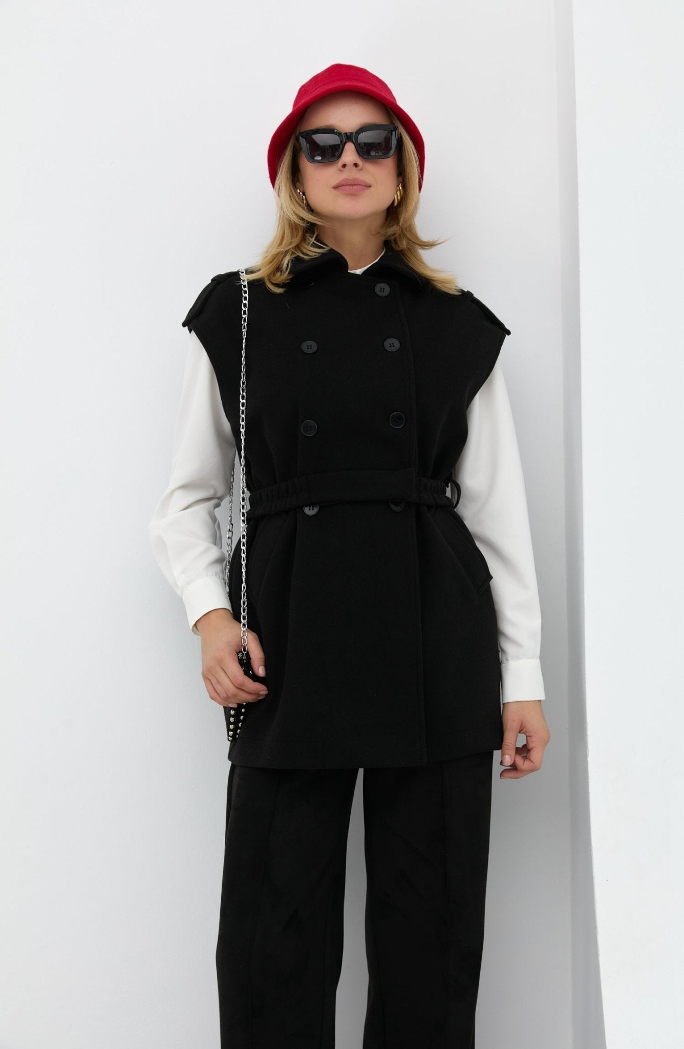 Kemerli Kaşe Oversize Siyah Midi Yelek - Fatma Atasoy