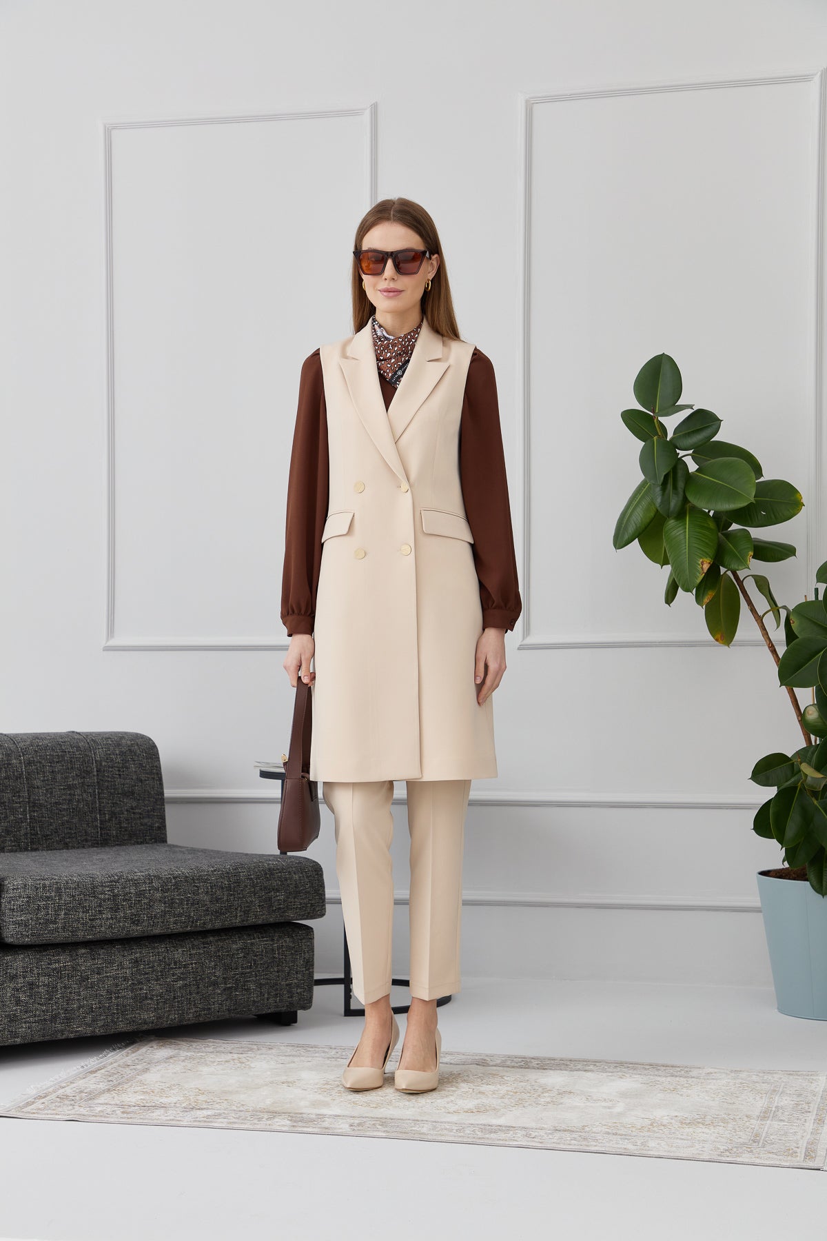 Klasik 4 Düğme Taş Tek Yelek - Fatma Atasoy