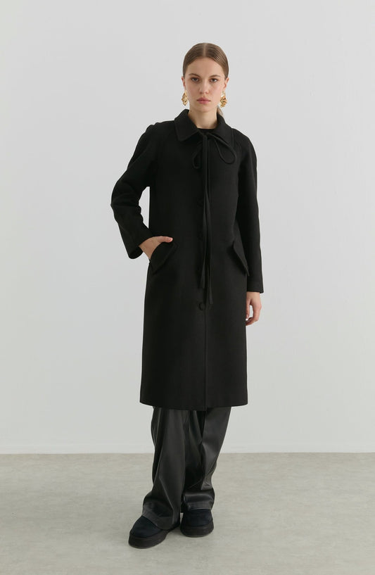 Kore Siyah Kaşmir Kaban - Fatma Atasoy