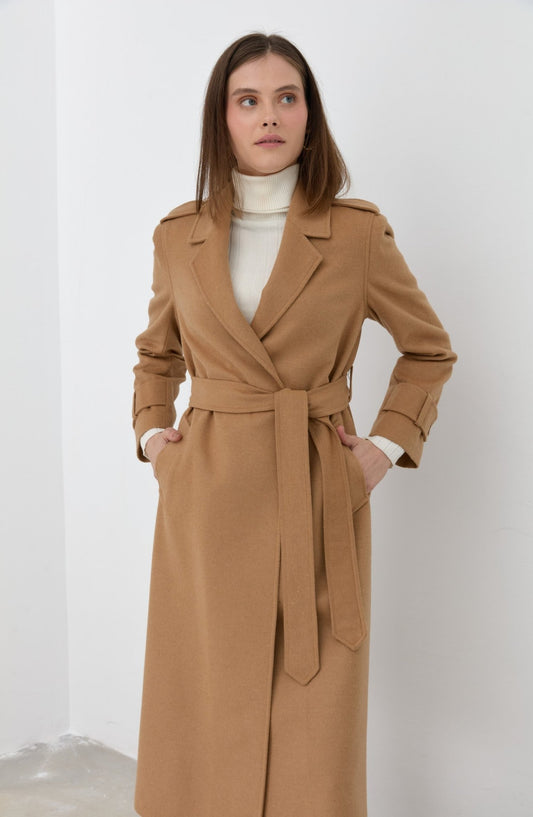 Omuz Ve Kol Apoletli Sütlü Kahve Kaban - Fatma Atasoy