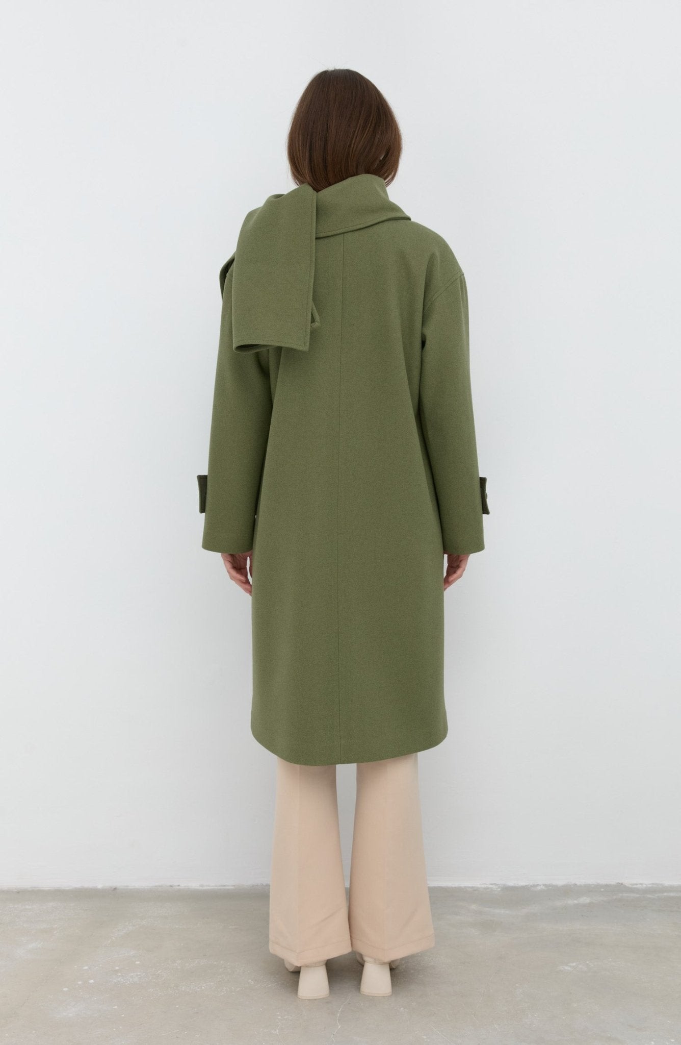 Oversize Atkılı Soft Haki Kaban - Fatma Atasoy