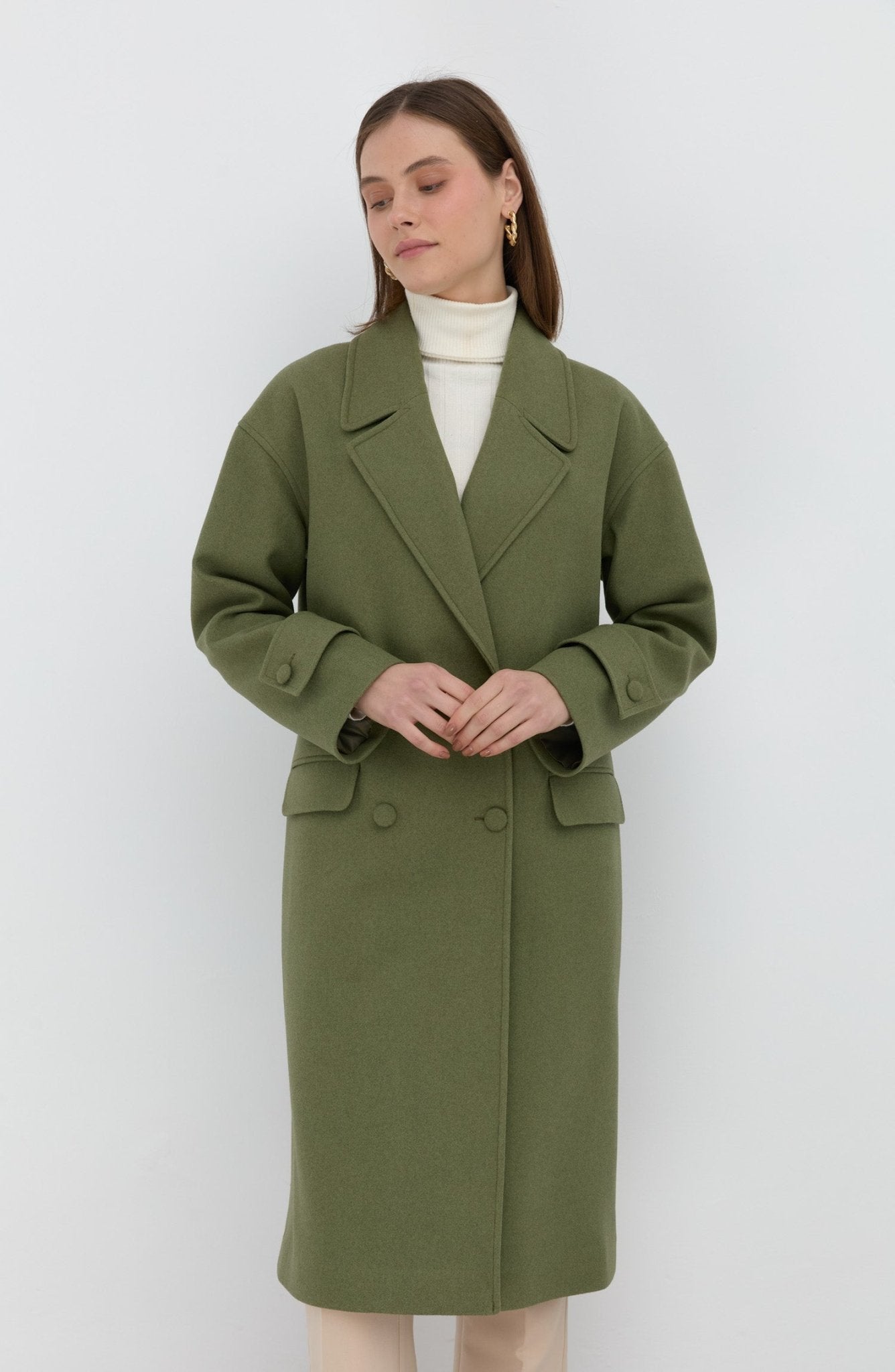 Oversize Atkılı Soft Haki Kaban - Fatma Atasoy
