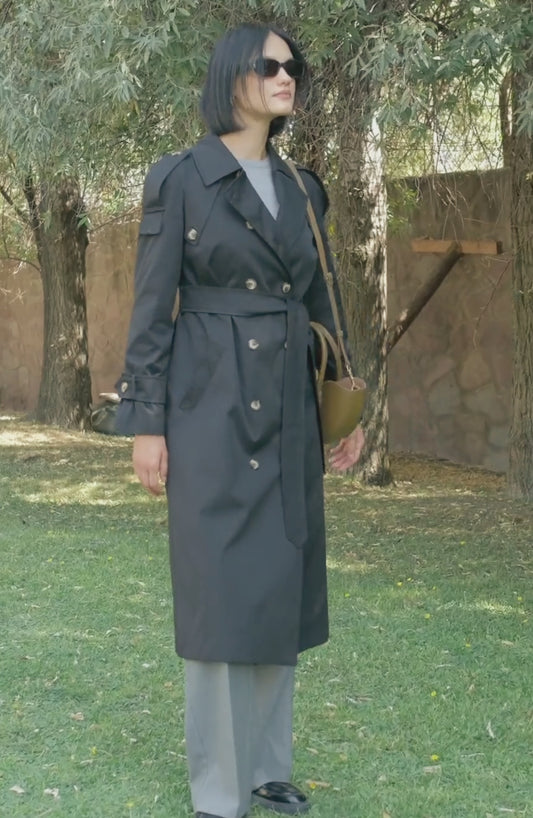 Premium Siyah Rüzgarlıklı Trençkot