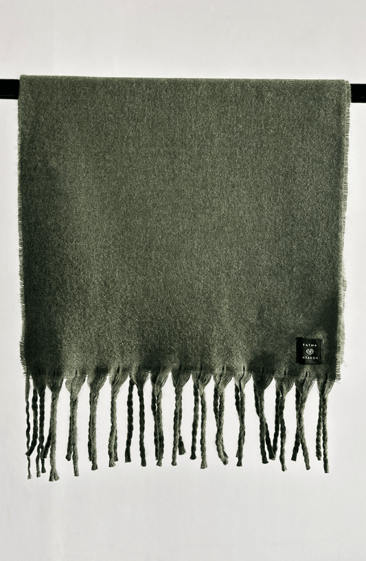 Püsküllü Küf Yeşili Şal - Fatma Atasoy