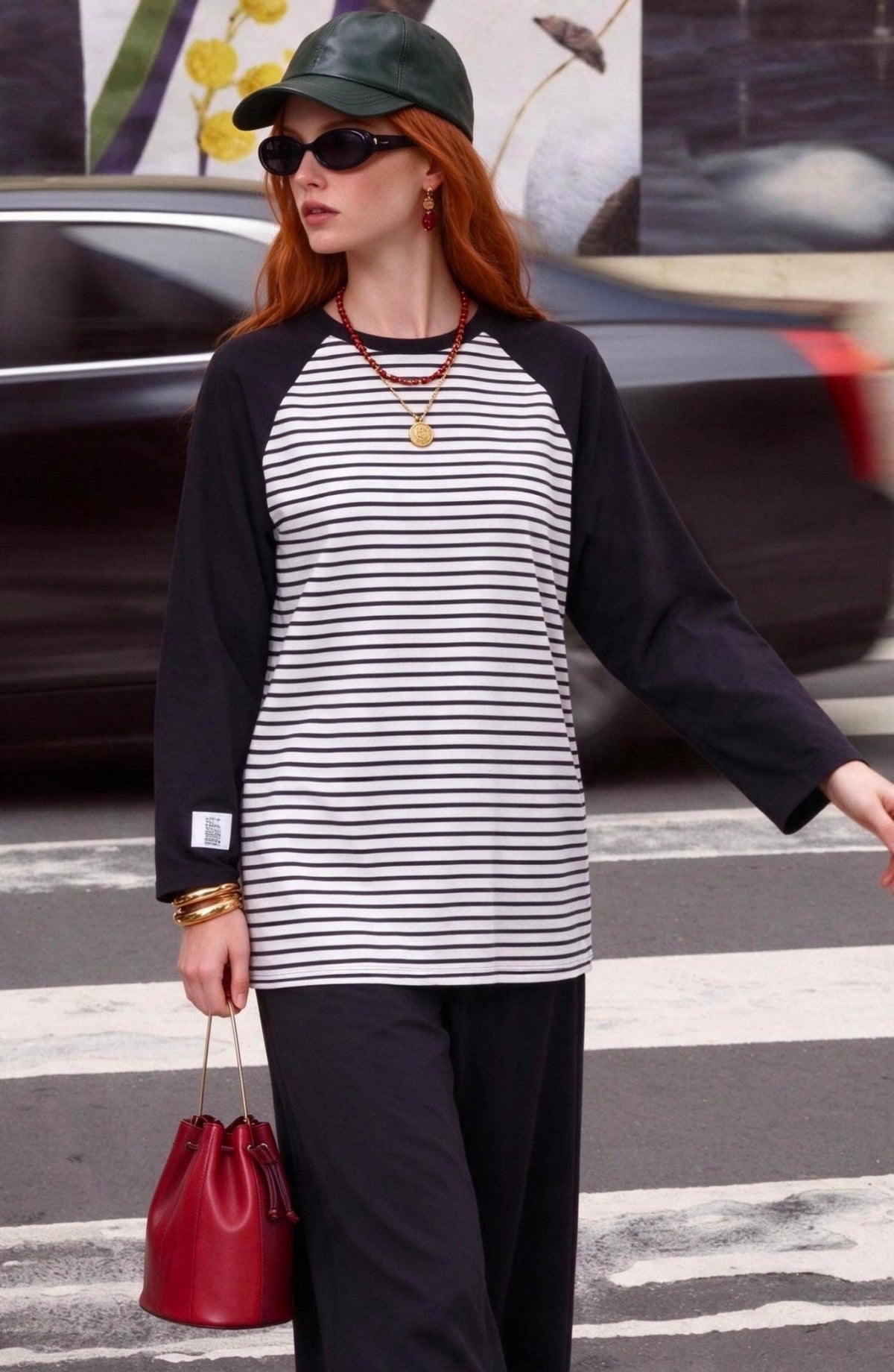 Reglan Kol Siyah Çizgili Sweatshirt - Fatma Atasoy