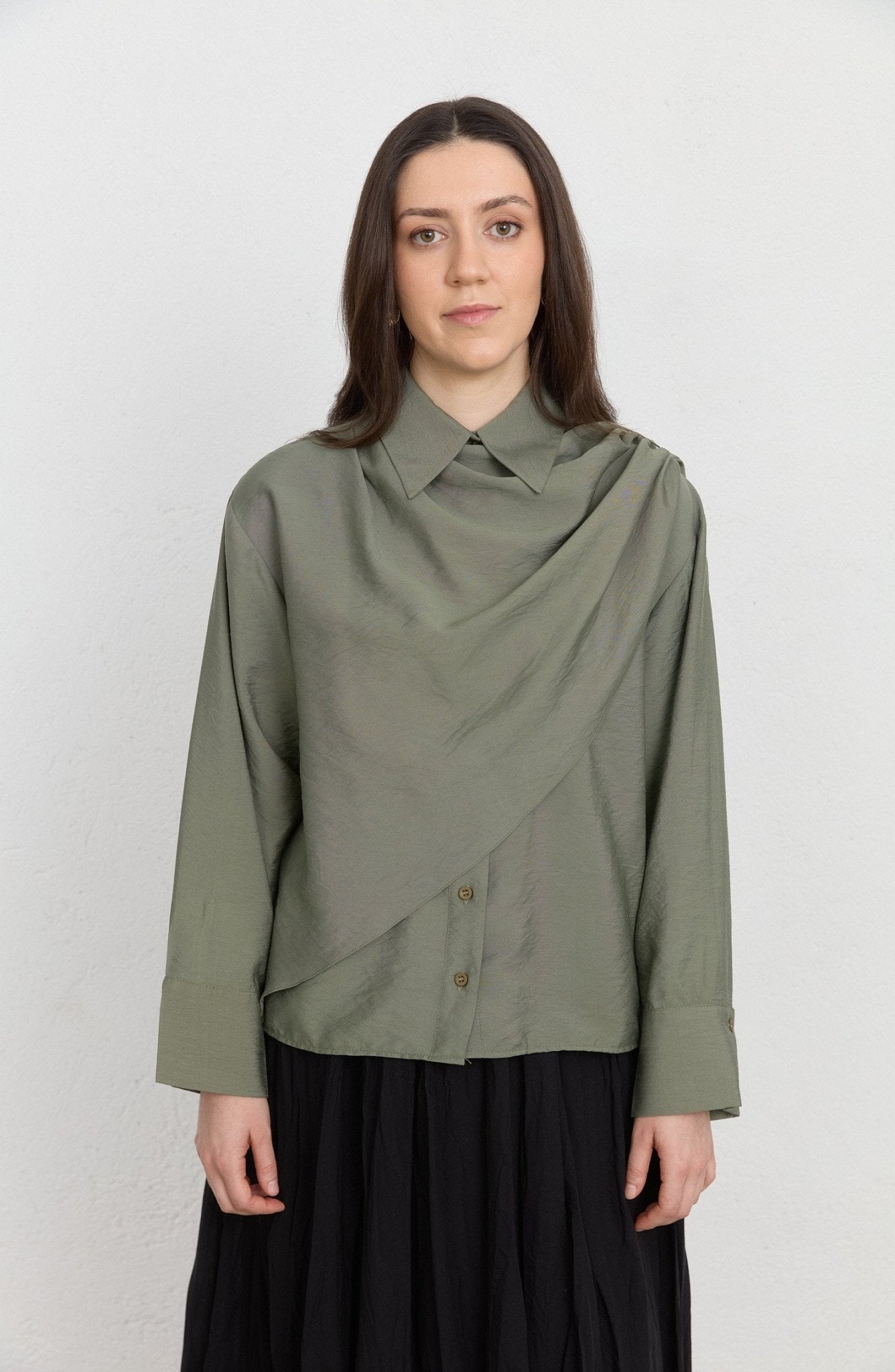 Şal Detaylı Haki Rayon Gömlek - Fatma Atasoy