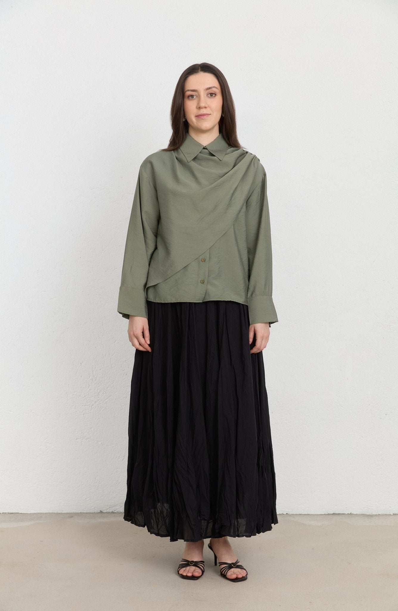Şal Detaylı Haki Rayon Gömlek - Fatma Atasoy