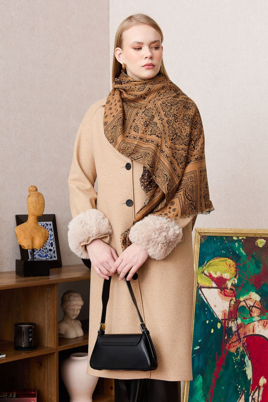 Sütlü Kahve Kürk Kolluk - Fatma Atasoy