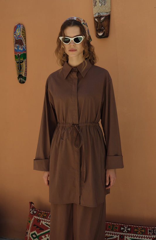 Tünel Büzgülü Kahverengi Pamuk Gömlek - Fatma Atasoy