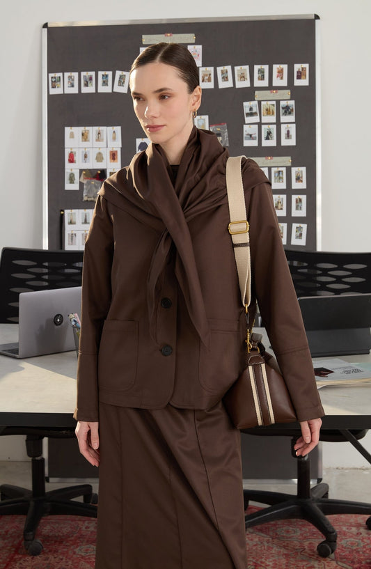 Üçgen Atkılı Acı Kahve Kısa Trenç Ceket - Fatma Atasoy