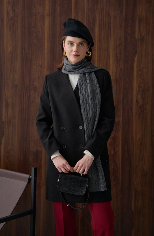 V Yaka Midi Siyah Kaşe Ceket - Fatma Atasoy