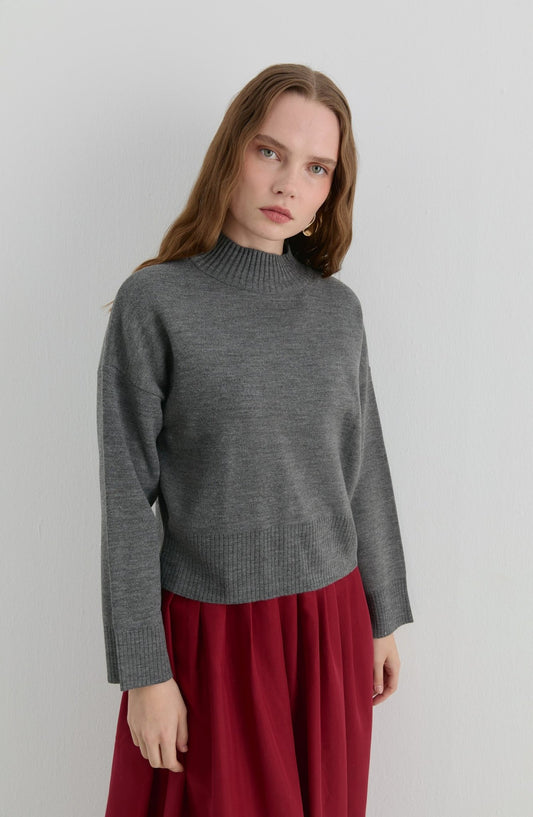 Yarım Balıkçı Gri Kısa Triko Kazak - Fatma Atasoy