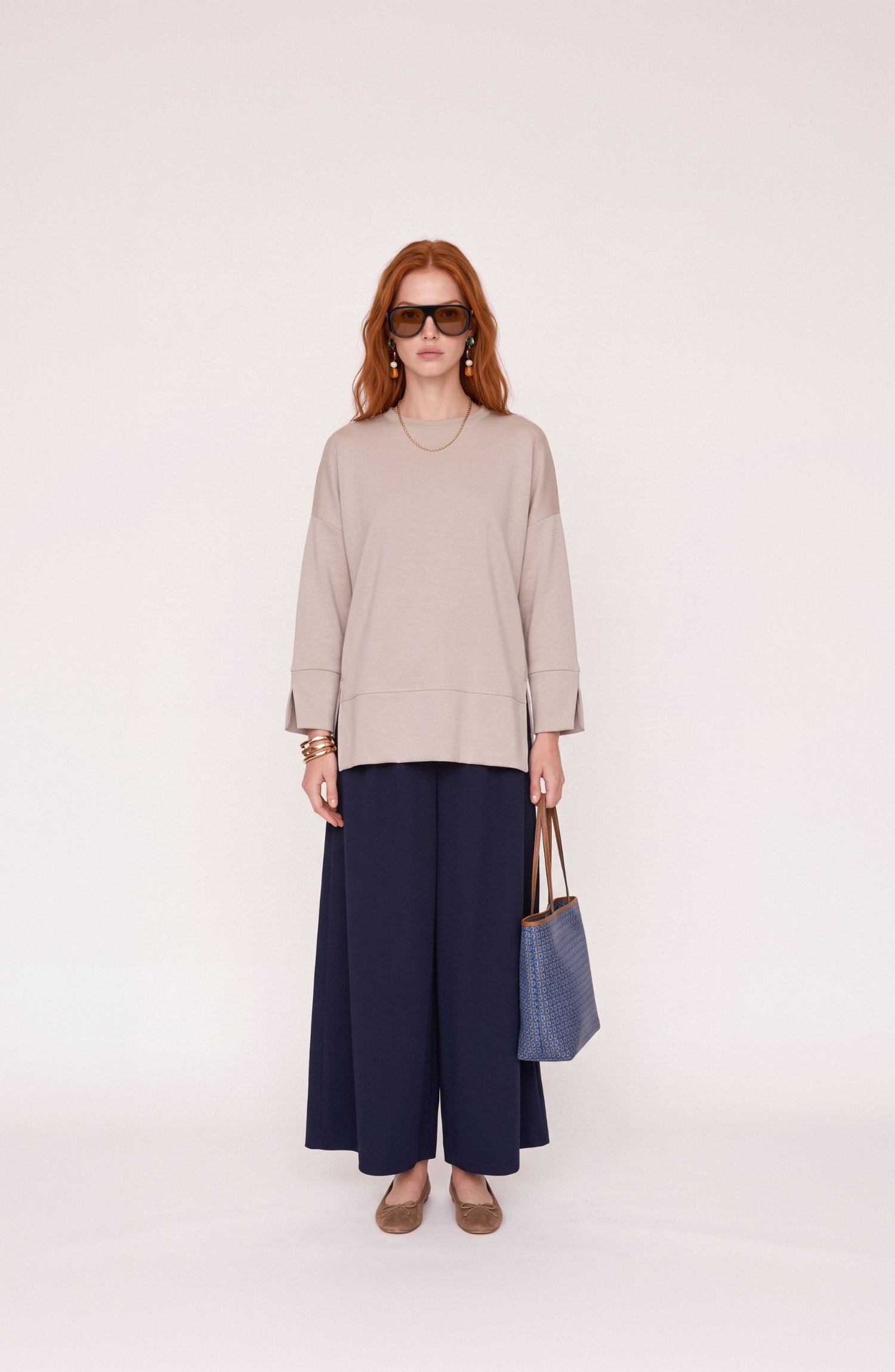 Kol Yırtmaçlı Taş Viskon Basic Sweatshirt