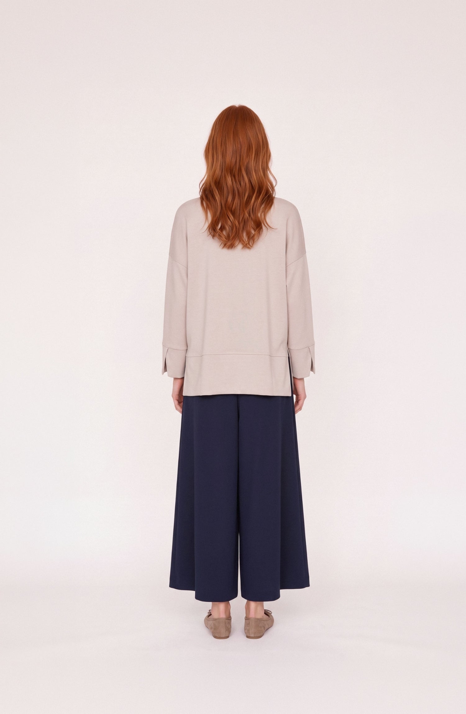 Kol Yırtmaçlı Taş Viskon Basic Sweatshirt
