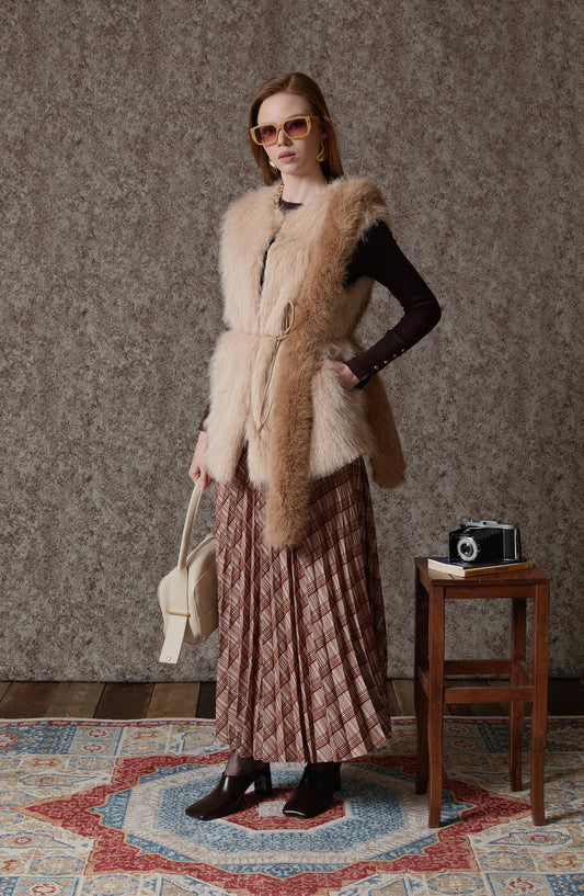 Tüylü Taş Kürk Yelek