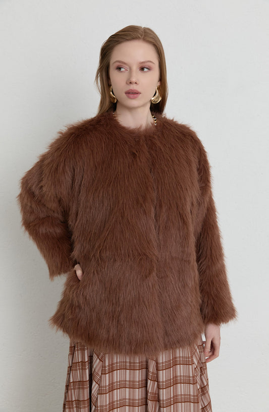 Tüylü Kahverengi Kürk Kaban