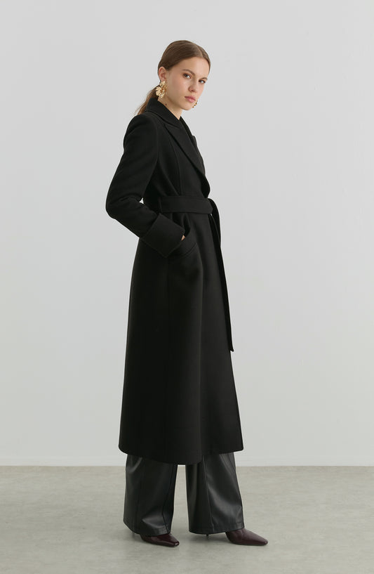 Kuşaklı Maksi Siyah Kaban