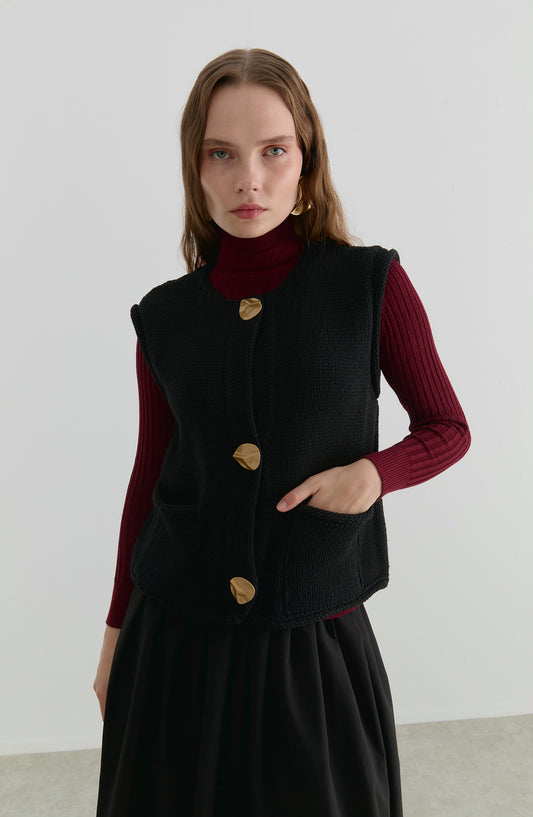 Örgü Siyah Kısa Triko Yelek