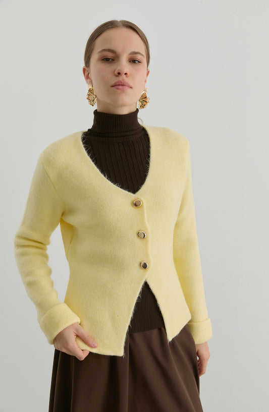 Gold Düğmeli Butter Sarı Yumoş Triko Hırka