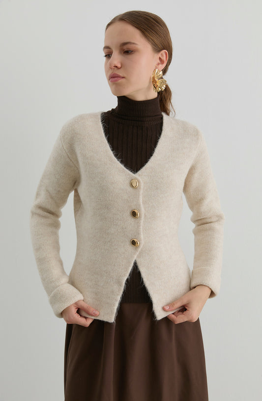 Gold Düğmeli Taş Yumoş Triko Hırka