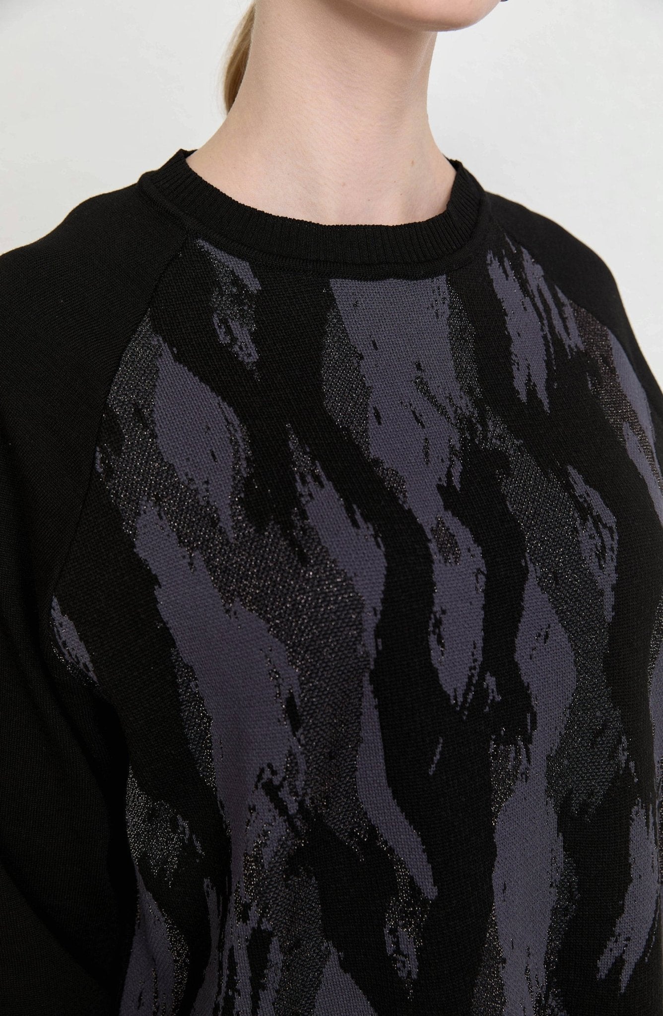 Abstract Desen Siyah Merserize Triko Tunik - Fatma Atasoy